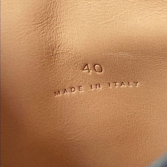 Bottega Veneta Tire rubber-trimmed leather zip knee boots size 40 - Picture 9 of 12